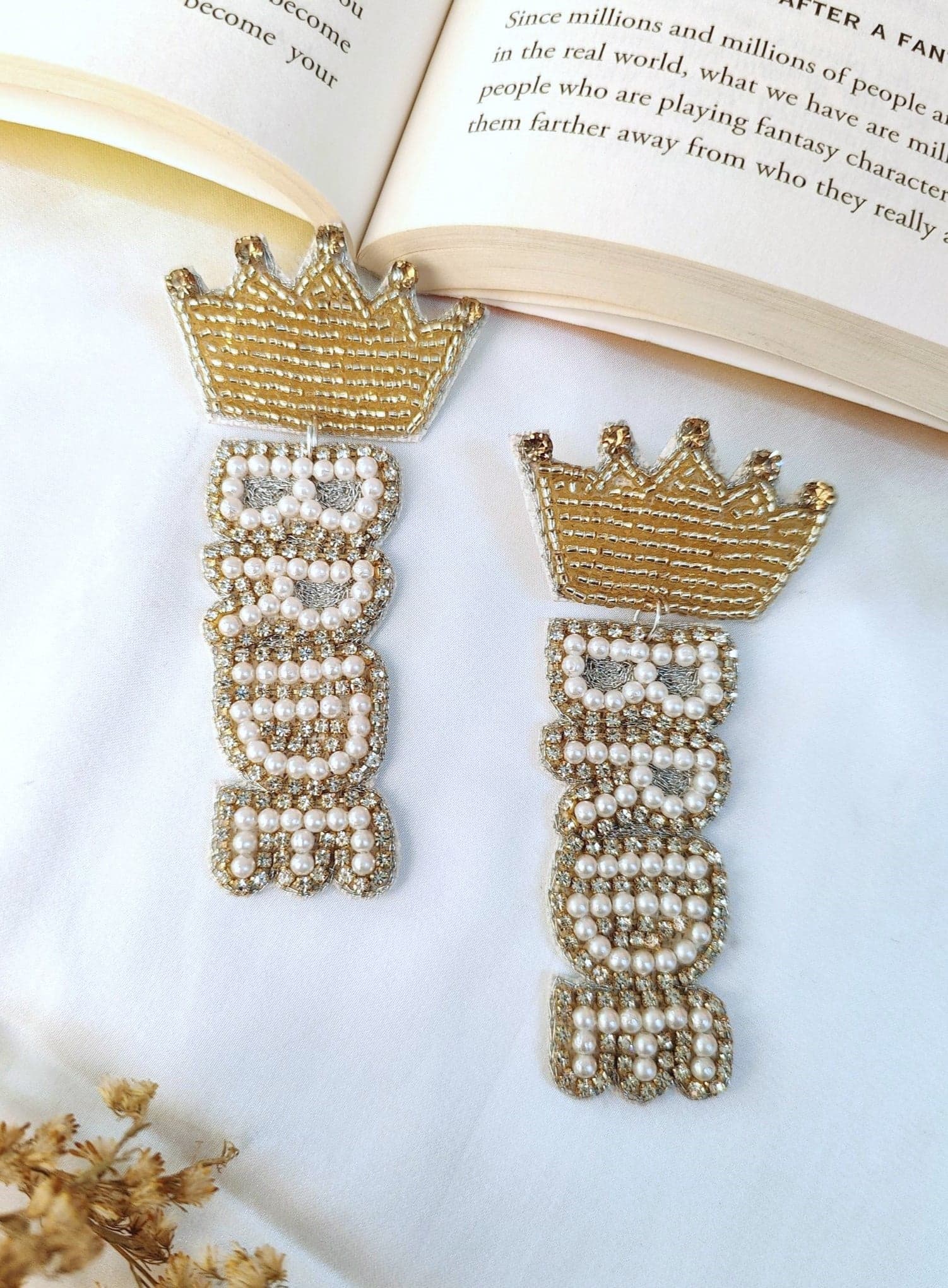 Handcrafted Elegance: Beaded Earrings for Women and Girls