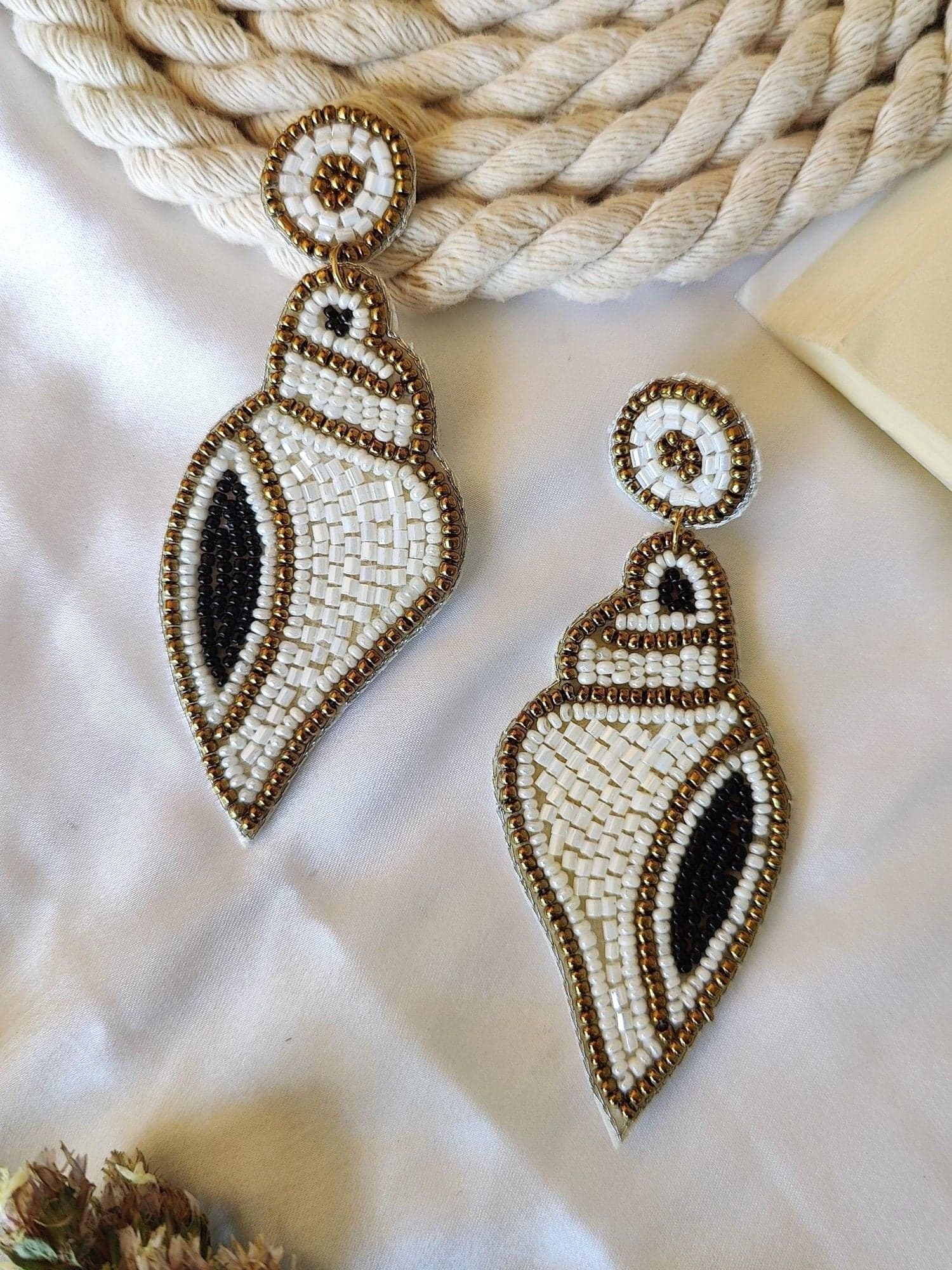 Artisan Shankh White Handmade Beaded Earrings for a Graceful Ensemble