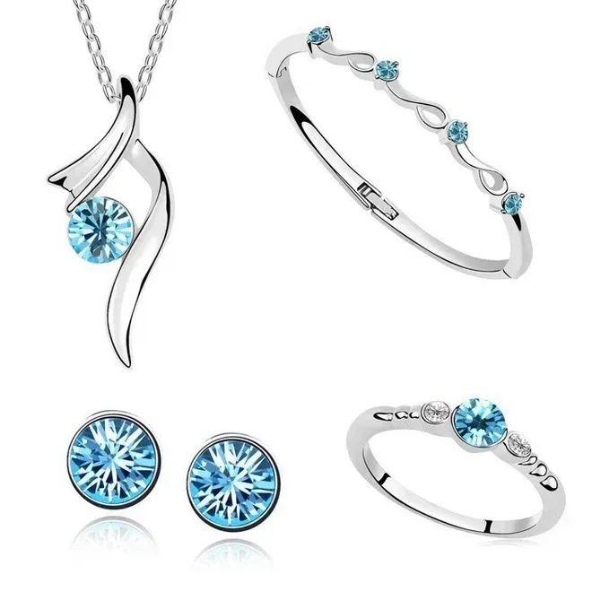 Elegant Charm Bracelet for Women—Trendy, Stylish Jewelry Gift for All Occasions