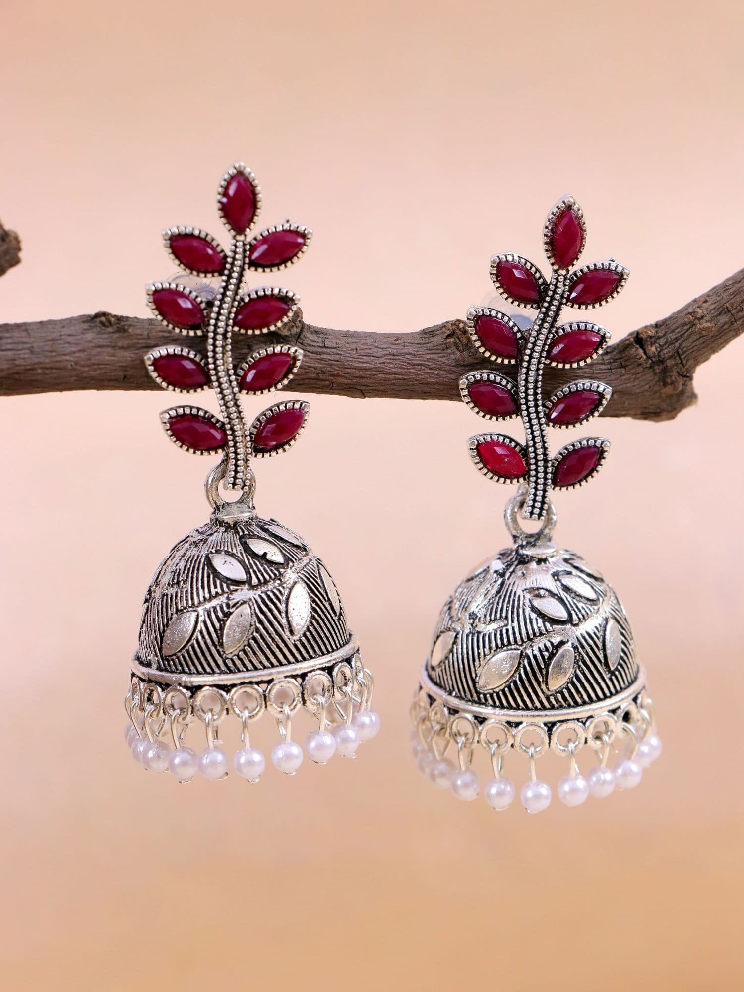 Chic Heritage: Traditional Jhumki Earrings for the Modern Fashionista