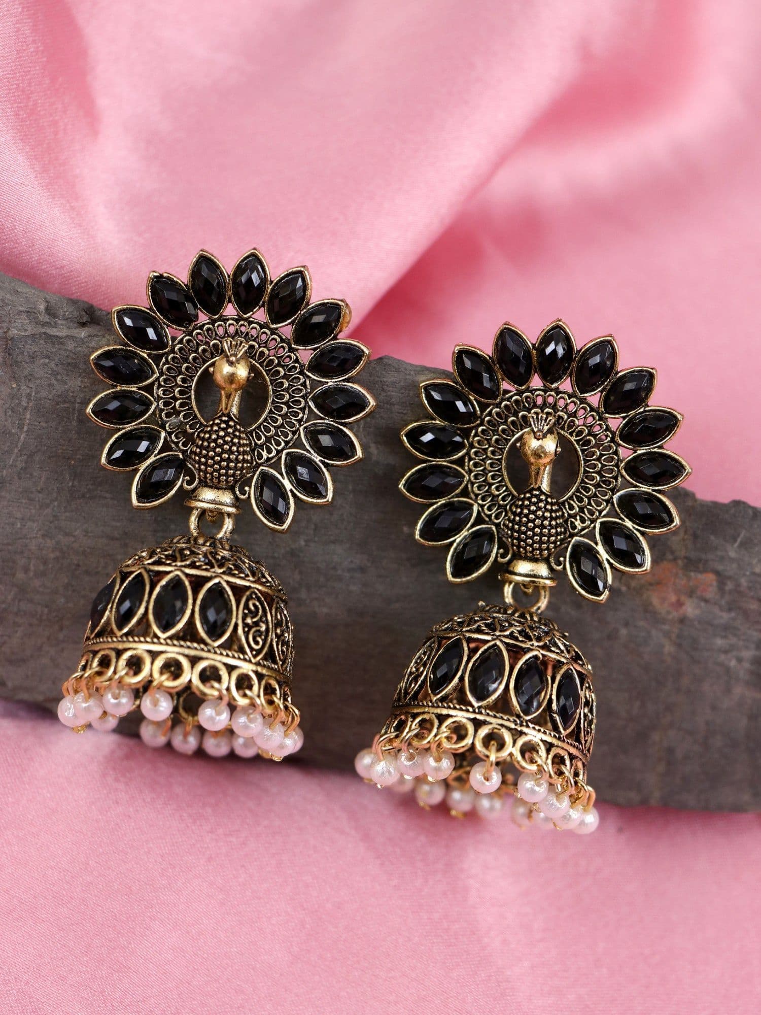 Embrace your Style with Trendy Traditional Kundan Jhumki Earrings