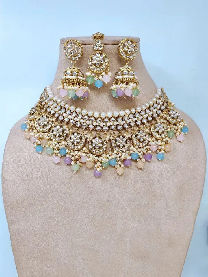 Exquisite Saree and Lehenga Kundan Jewellery Set for the Modern Bride